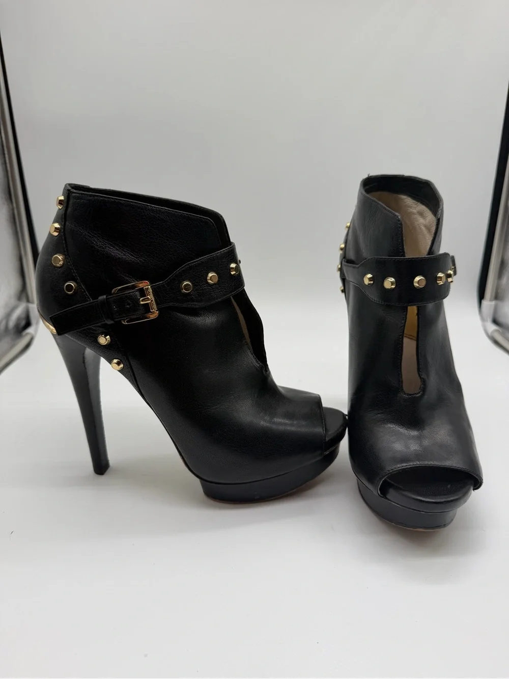 Michael Kors Black Peep-Toe Studded Platform Booties Sz 8